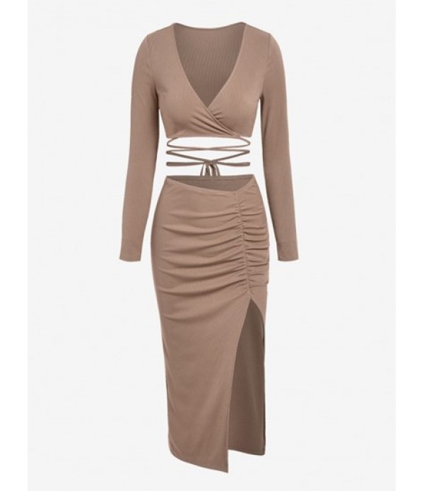 Plunge Midriff Flossing Tee And Ruched H...