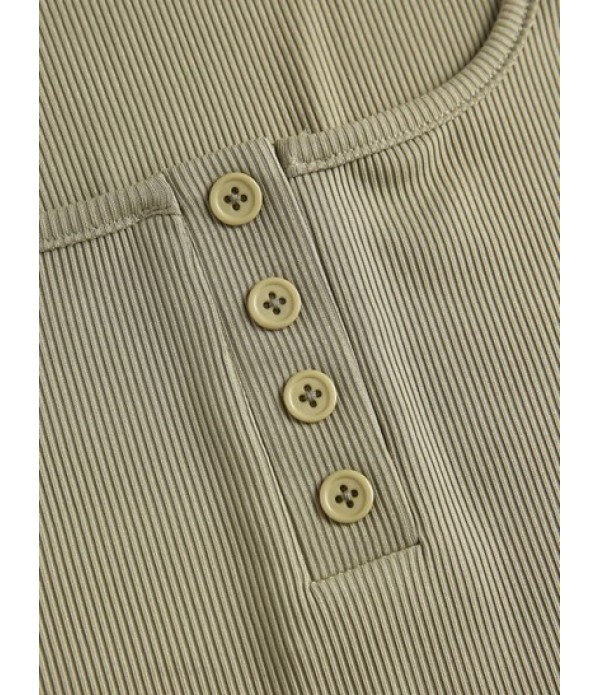 Women's Ribbed Button Placket Crop Tank Top And Zipper Fly Mini Skirt Set Women's Ribbed Button Placket Crop Tank Top And Zipper Fly Mini Skirt Set